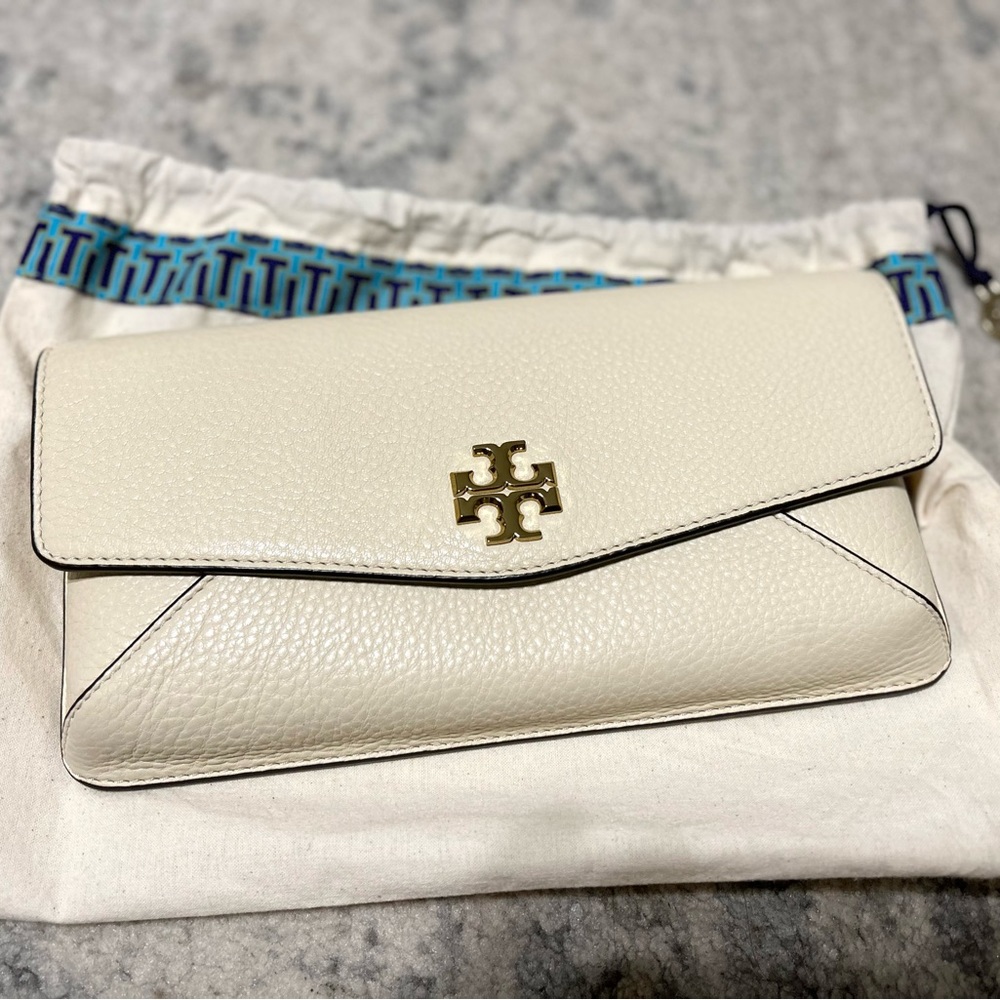 Tory Burch Kira Clutch
